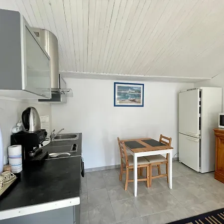 Charmante Maison / Proche Du Lac De *